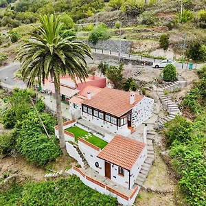 House Cruz De Tierno Agulo